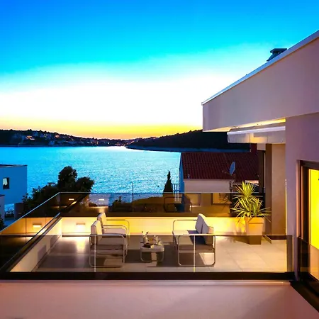Holiday home Awesome In